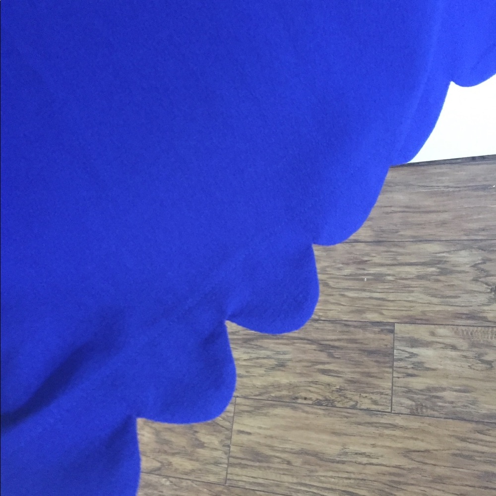 Shift Dress with Scalloped Hem - Picture 2 of 2